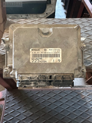Fiat  doblo 1.9 jdt motor beyni  55193786