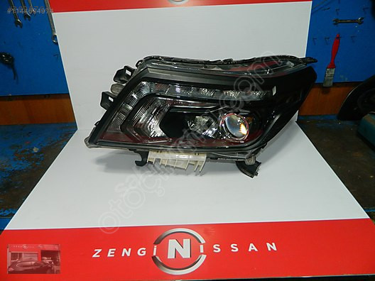 Nissan Navar NP300 2018-2021 Sol Far Siyah Zemin Hatasız Orjinal