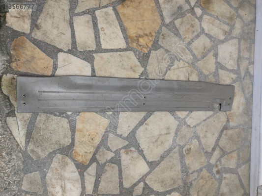 LAND ROVER FREELANDER 1 BAGAJ EŞİK PLASTİĞİ