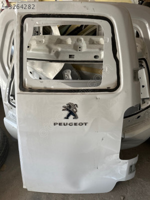 Peugeot Expert sağ arka bağaj kapağı