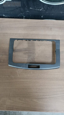 3AA858069 H VW PASSAT B7 TEYP ÇERÇEVESİ