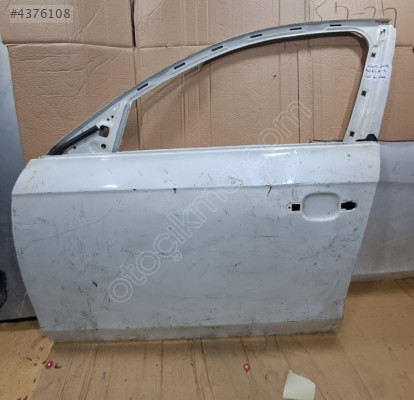 AUDİ A4 2010 - 2016 SOL ÖN KAPI ÇIKMA ORJİNAL