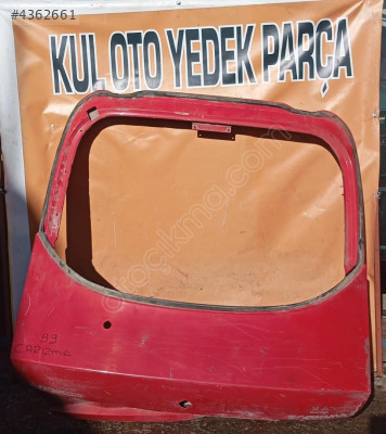 mitsubishi carisma bagaj kapağı