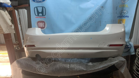 BMW F30 ARKA TAMPON