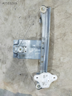 RENAULT CLİO 4 CAM KRİKOSU ARKA SOL 827013204R