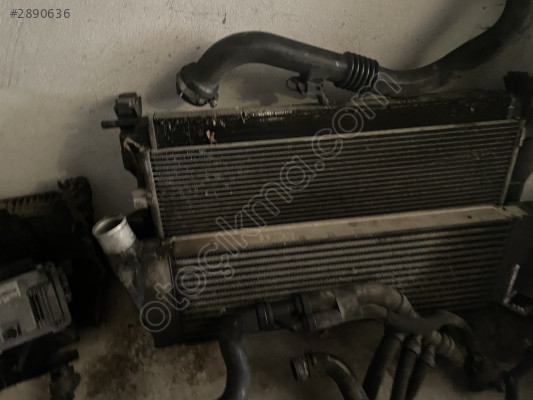 RENAULT MEGANE 2 2002 2009 1.9 MOTOR SU RADYATÖRÜ