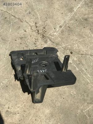 Jeep Cherokee KJ Akü Yuvası
