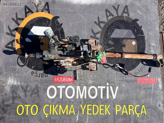 Peugeot 307 Direksiyon Kolonu / Direksiyon Mili Çıkma