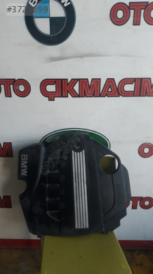 BMW E90 N47 MOTOR ÜST KAPAK