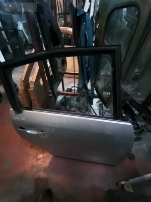 CİTROEN C4 SAĞ ARKA KAPI HATASIZ ORJİNAL ÇIKMA PEJO