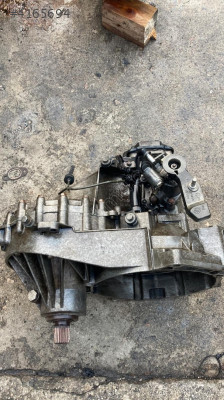 VOLKSWAGEN TRANSPORTER T5 1.9 MANUEL 5İLERİ ŞANZIMAN