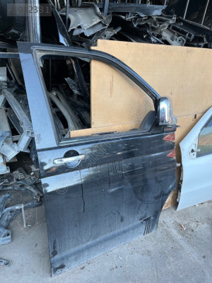 Volkswagen Transporter Sağ Ön Kapı Dolu