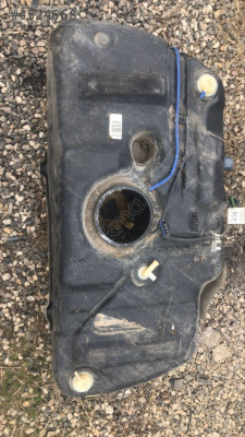 Opel meriva yakıt deposu