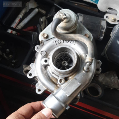 TOYOTA HİLUX ÇIKMA ORJİNAL TURBO
