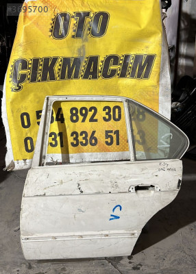 E34 BMW 5 Serisi Sol Arka Kapı - Oto Çıkma Parçaları