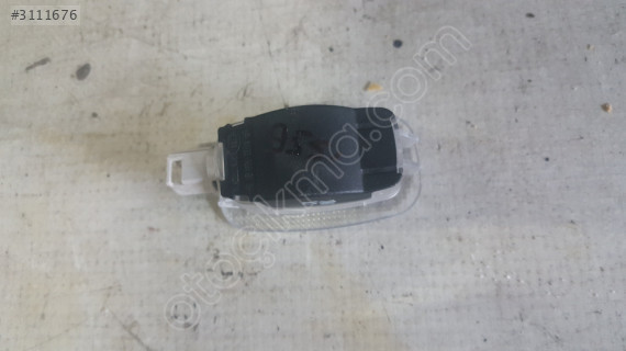 Mercedes C 205 BAGAJ LAMBASI DÖŞEME AYDINLATMA A0028202101