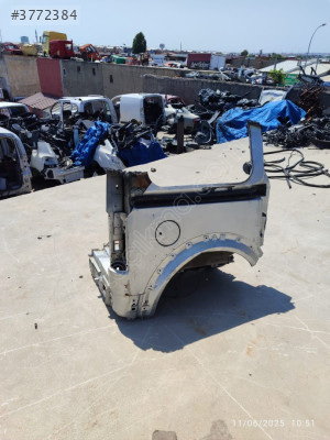 FORD CONNECT SAG ARKA ÇAMURLUK ÇEYREK ŞASE