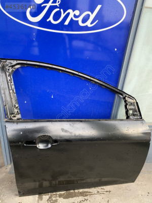 FORD FOCUS 2013 2018 ÇIKMA ORJİNAL YENİ SAĞ ÖN KAPI