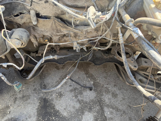 FORD ESCORT MOTOR TRAVERSİ ORJİNAL ÇIKMA 95-00 MODEL