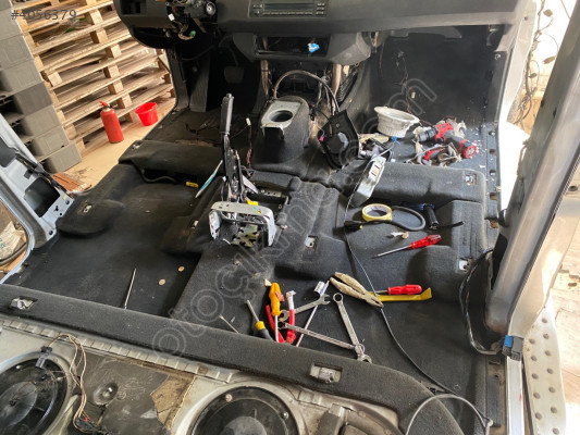 BMW X5 E53 ORJİNAL SÖKME TABAN DÖŞEMESİ SIFIR AYARINDA