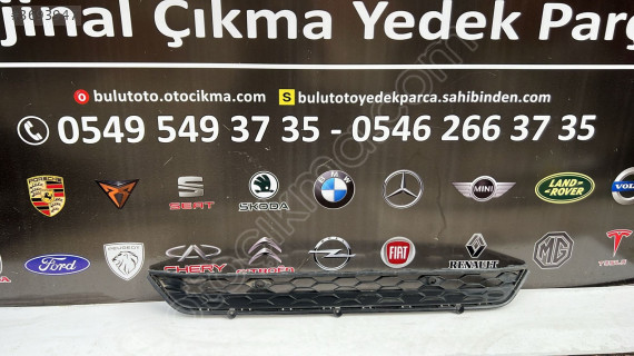 2016-2020 VW Tiguan Ön Tampon Izgarası - 5NA853677A