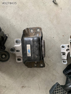 Volkswagen Tiguan Motor Takozu Orjinal Çıkma