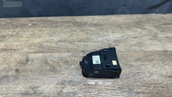 31443499 2018 VOLVO XC90 D5 DİREKSİYON KONTROL DÜĞMESİ