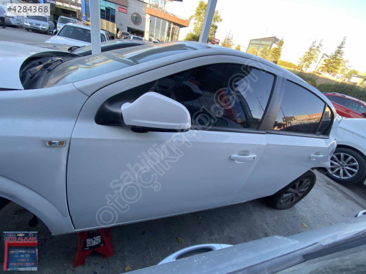 OPEL ASTRA H BEYAZ SOL ÖN KAPI ORİJİNAL ÇIKMA HATASIZ