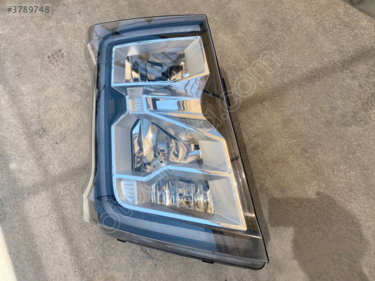 FORD F MAX 500 SAĞ FAR JC4613W029