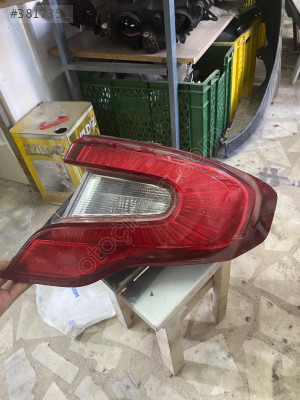 FİAT EGEA ÇIKMA ORİJİNAL SAĞ STOP