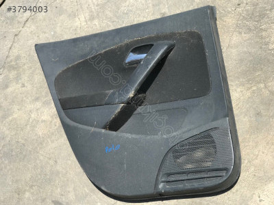 Volkswagen Polo Sol Arka Kapı Döşemesi