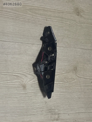 VOLKSWAGEN PASSAT B6 ÖN TAMPON BRAKETİ SAĞ