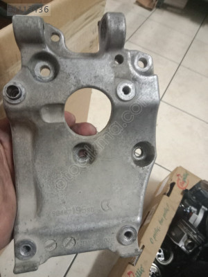Peugeot klima kompresör ayağı kod 9646719580