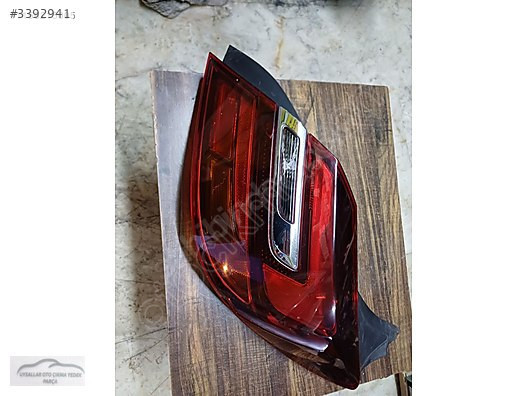 Opel Insignia çıkma orijinal sağ arka stop