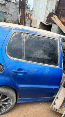 Volkswogen Polo sağ arka kapı çıkma dolu hatasız tüm parçala
