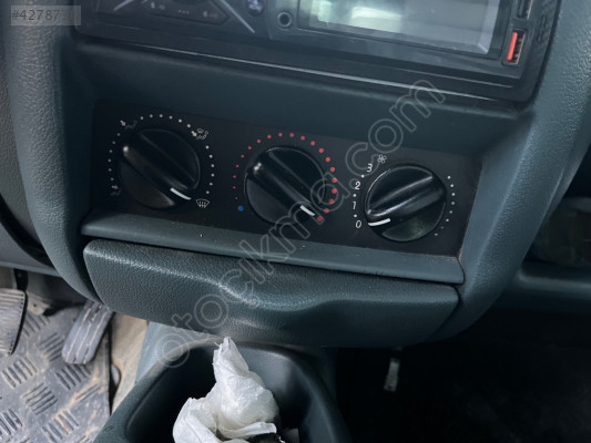 RENAULT KANGOO 2002 KILIMA KONTROL PANELİ KILIMASIZ