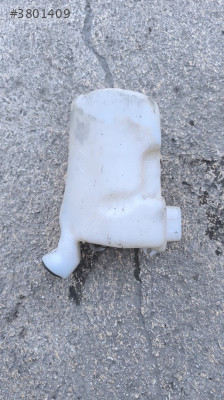Peugeot 301 Silecek Suyu Deposu