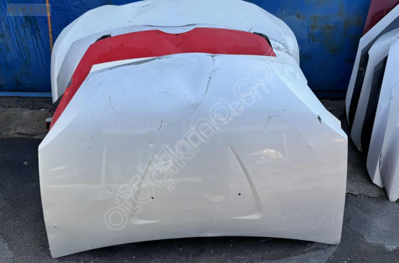 DACİA SANDERO MOTOR KAPUTU ORJİNAL EYUPCAN OTO'DA