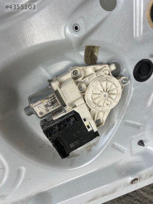 2011 2016 Volksvagen jetta çıkma ön sol kapı cam motoru