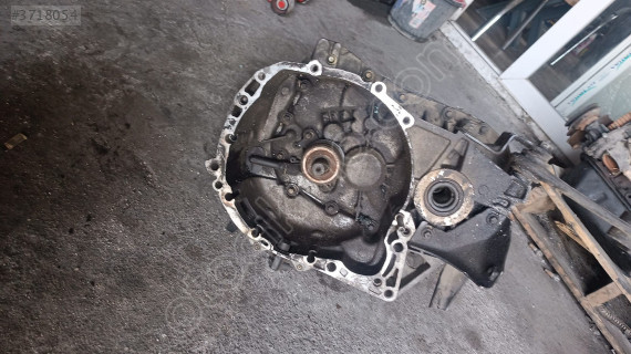 Renault Megane 2 1.5 Dizel Tam Şanzıman - Oto Çıkma Parçalar