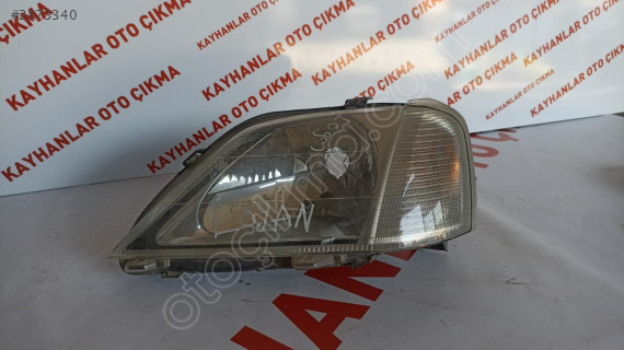 Kayhanlar Oto Çıkma - Dacia Logan Sol Ön Far Parçası