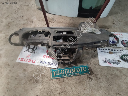 FORD COURİER ÖN GÖĞÜS