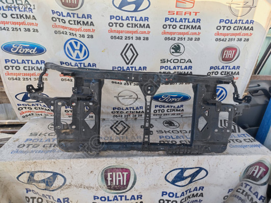 Hyundai i30 ön panel