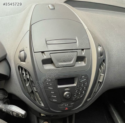 FORD COURİER TEYP KONTROL PANELİ