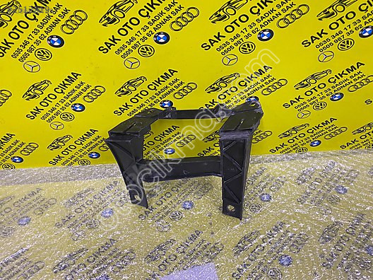 VOLKSWAGEN TRANSPORTER SOL FAR BRAKETİ T5 1301329421