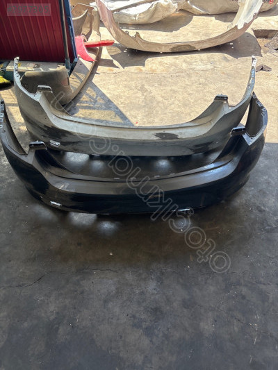 Renault megane 4 çıkma arka tampon tamirli boş