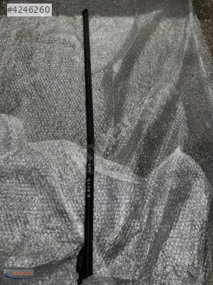 SKODA RAPİD SAĞ ÖN KAPI SIYIRICI FİTİLİ