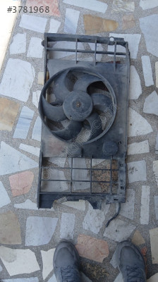 Peugeot 306 1.8 fan motoru Orjinal sökme dkn