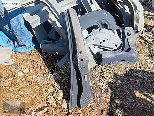 Renault Megane 2 sol Marşpiyel orta direk orijinal