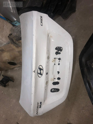 HYUNDAİ ACCENT BLUE ÇIKMA ORJ BAGAJ KAPAĞI
